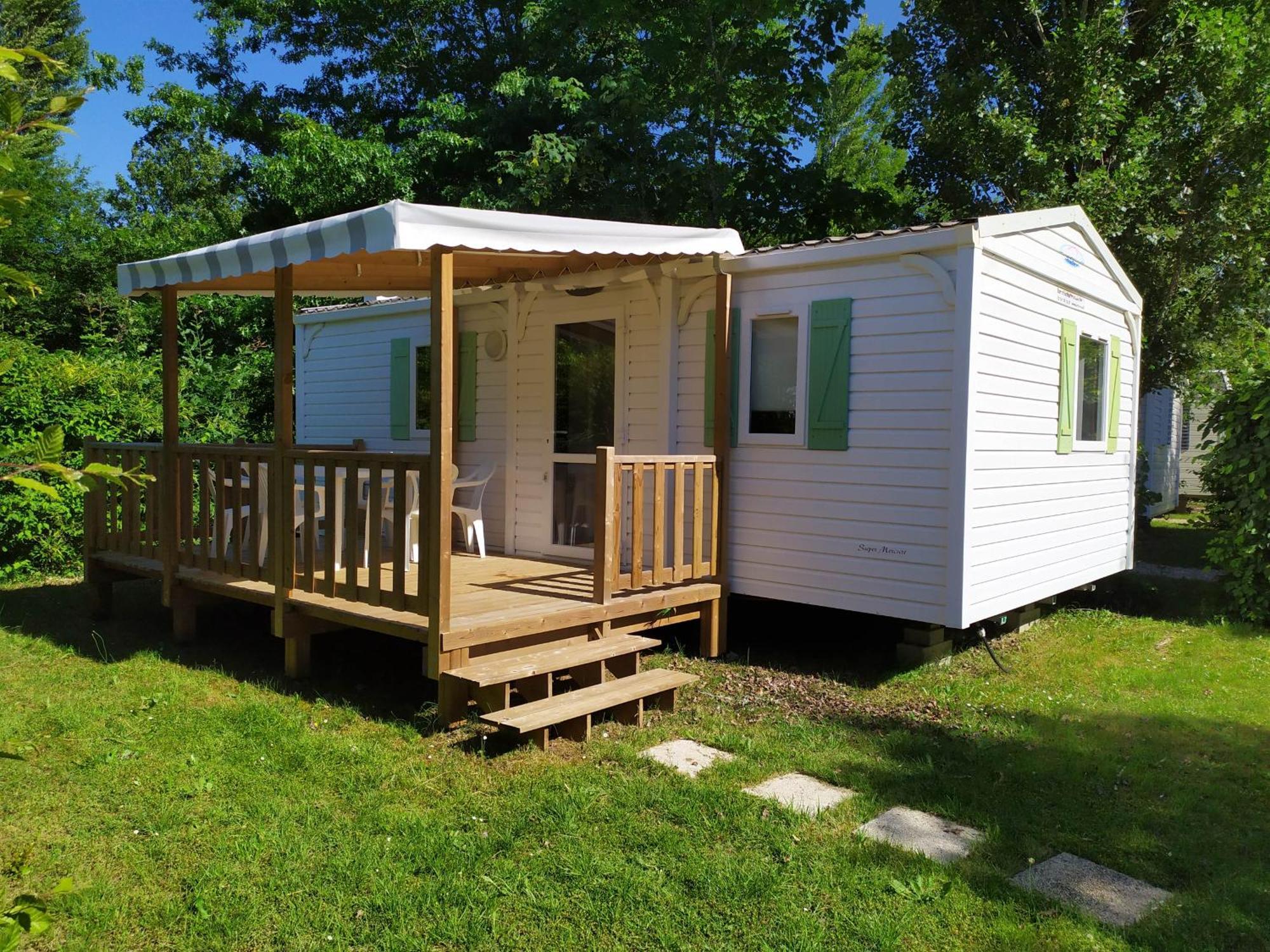 Camping Du Lac De Groléjac 외부 사진